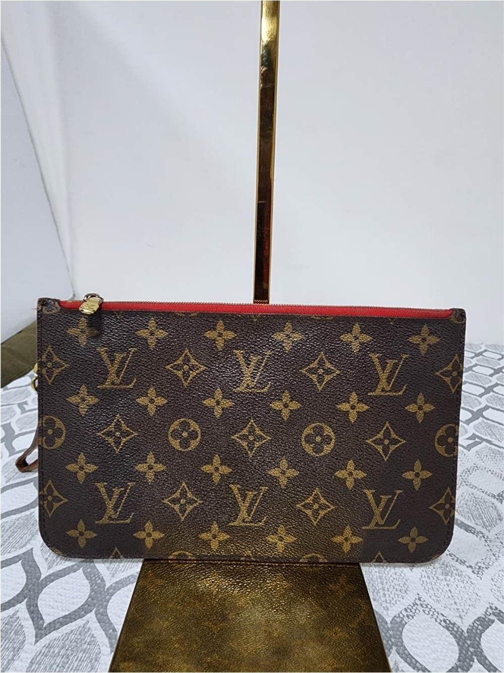 LOUIS VUITTON Monogram Neverfull MM Wristlet Brown